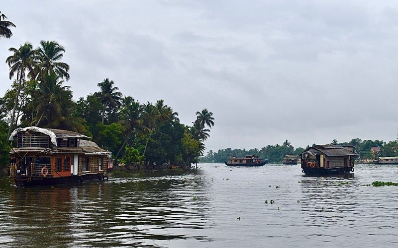 Kerala Tour Packages From Delhi