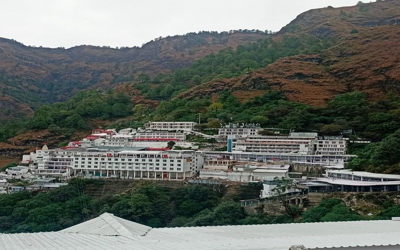 Vaishno Devi Tour Package From Lucknow