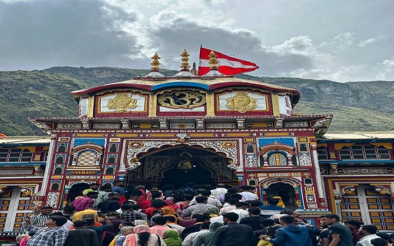 Badrinath Kedarnath Tour Package From Ahmedabad